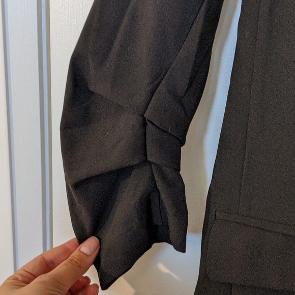 Blazer - Picture 3 of 3